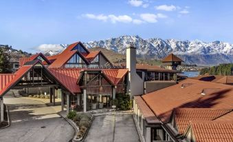 Chandigarh To New Zealand Package With Transfers Book Now 9 Copthorne Hotel And Resort Queenstown Lakefront
Corner Frankton Rd &, Adelaide Street, Queenstown, Otago 9300, New Zealand