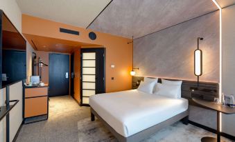 Chandigarh To Germany Package With Transfers Book Now 4 Novotel Muenchen Airport - Newly Renovated
Renovated in 2024
Nordallee 29, München, Freising, Bavaria, 85356, Germany