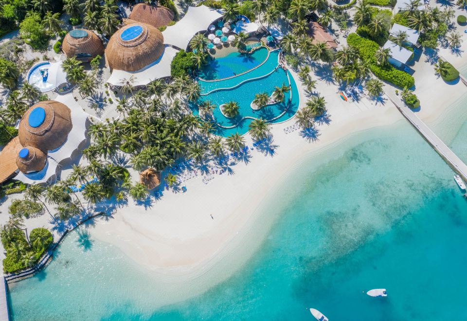 Holiday Inn Kandooma Maldives 