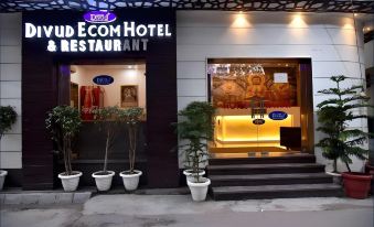 Chandigarh To Himachal Pradesh With Punjab Tour Package Book Now 5 Divud Ecom Hotel
61 A, Golden Temple Rd, City Centre, Amritsar, Punjab, 143001, India