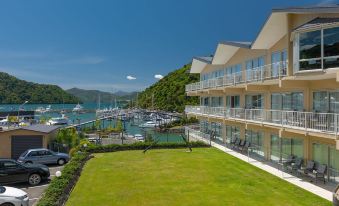 Chandigarh To New Zealand Package With Transfers Book Now 4 Beachcomber Inn Picton
27 Waikawa Road, Picton, Marlborough 7220, New Zealand