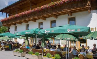 Batzenhäusl
Klosterstraße 44, Gemeinde Seefeld in Tirol, Tyrol, 6100, Austria