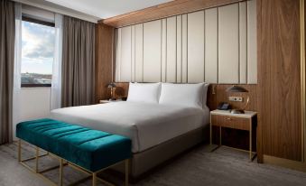 Hilton Prague Hotel
Pobrezni 1, Prague 8, Prague, 18600, Czech Republic