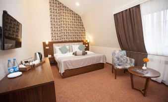 Auroom Hotel Baku
14 Allahyar Nasibov, Baku, AZ1022, Azerbaijan