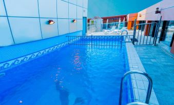 Platinum Seventy Serviced Apartments
Prince Majid Rd, Road, Al Aziziyah, Jeddah, Makkah Province 23342, Saudi Arabia