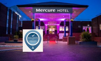 Mercure Birmingham West Hotel
Birmingham Rd, West Bromwich, West Midlands B70 6TU, United Kingdom