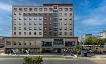 Chandigarh To New Zealand Package With Transfers Book Now 5 ibis Christchurch
107 Hereford Street, Christchurch Central, Christchurch, Canterbury 8041, New Zealand