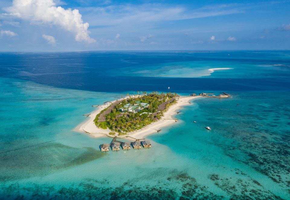 Atmosphere Khanifushi Maldives Resort