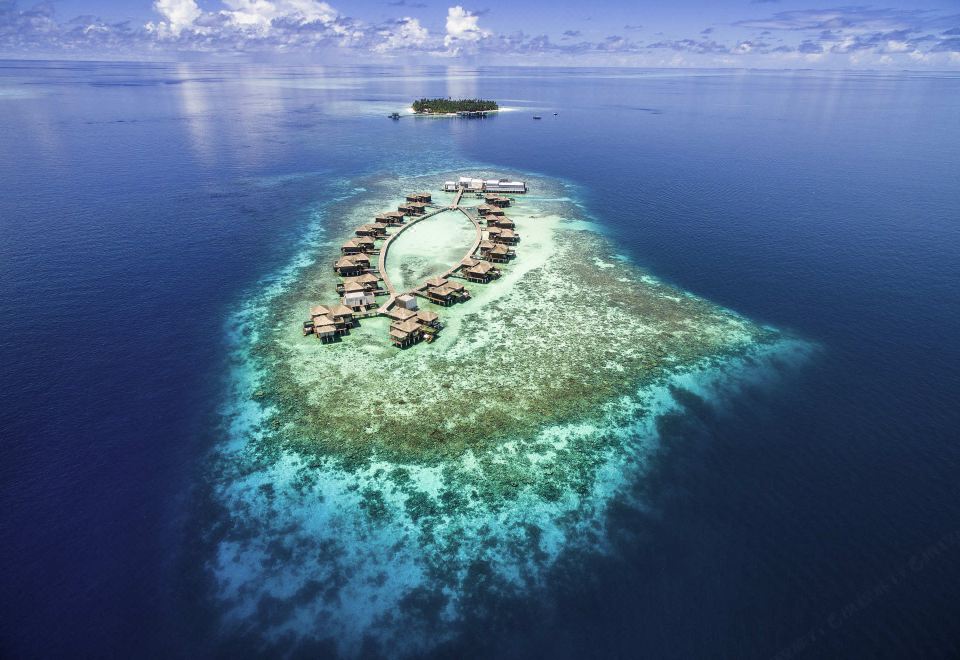 Amari Havodda Maldives Resort