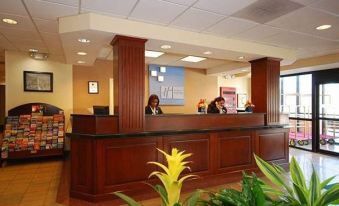 Holiday Inn Express Boston
69 Boston St, Dorchester, Boston, Massachusetts 02125, United States