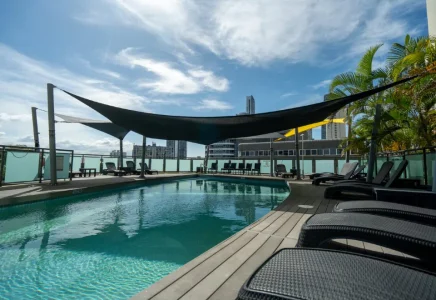 Unveiling Australia: A Luxurious Tour Package 3 voco Gold Coast, an IHG Hotel