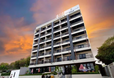 Golden Tulip Essential Pattaya Hotel