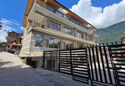 Kulu Manali Volvo Bus Tour Package 2 a53323b1 c2f3 4abc befe ab305401dc62
